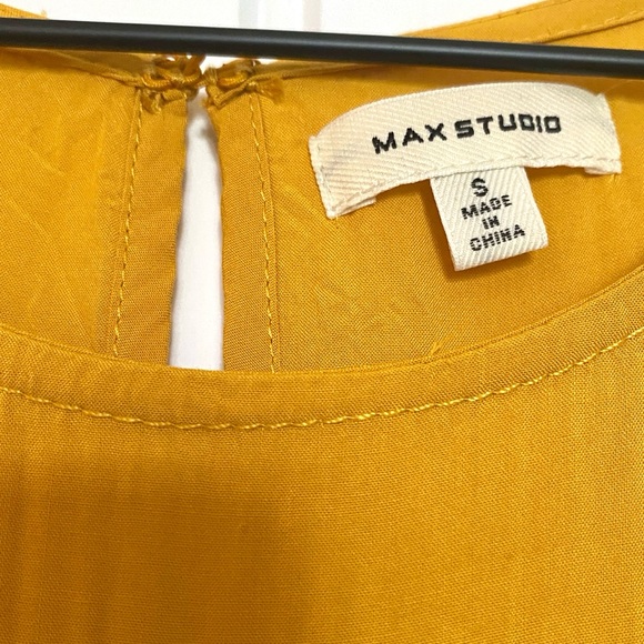 Max Studio Tiered Sleeveless Yellow Maxi Dress Size S - Picture 15 of 16